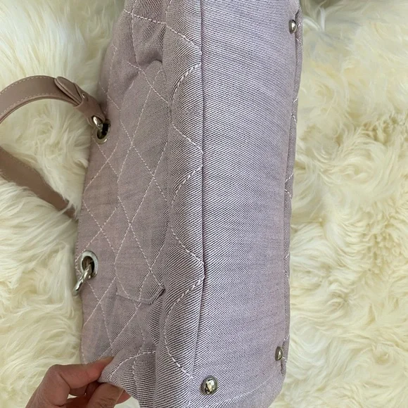 Authentic rare denim light pink Chanel bag - Picture 9 of 13